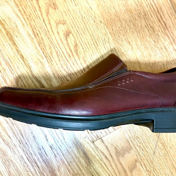 Ecco Helsinki Men\'s slip on dress shoe size 10 main image 7